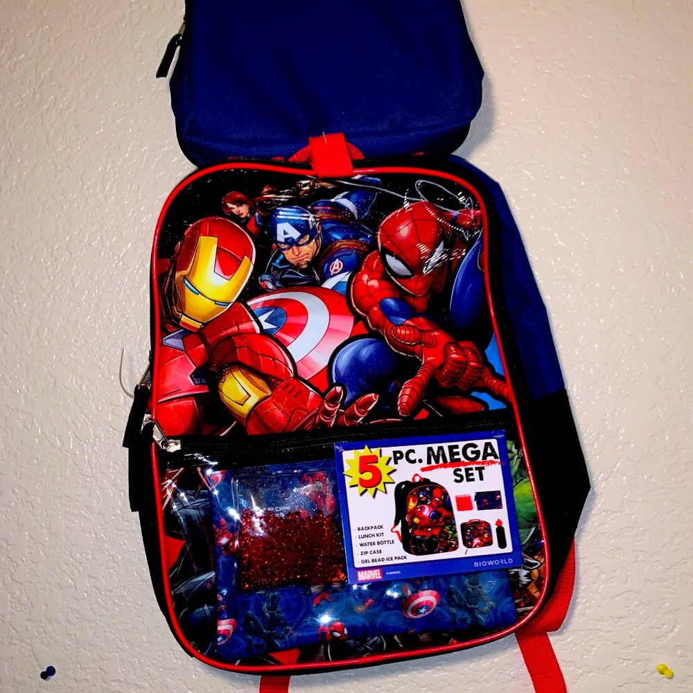 Marvel backpack set. 5 in 1 backpack set brand new